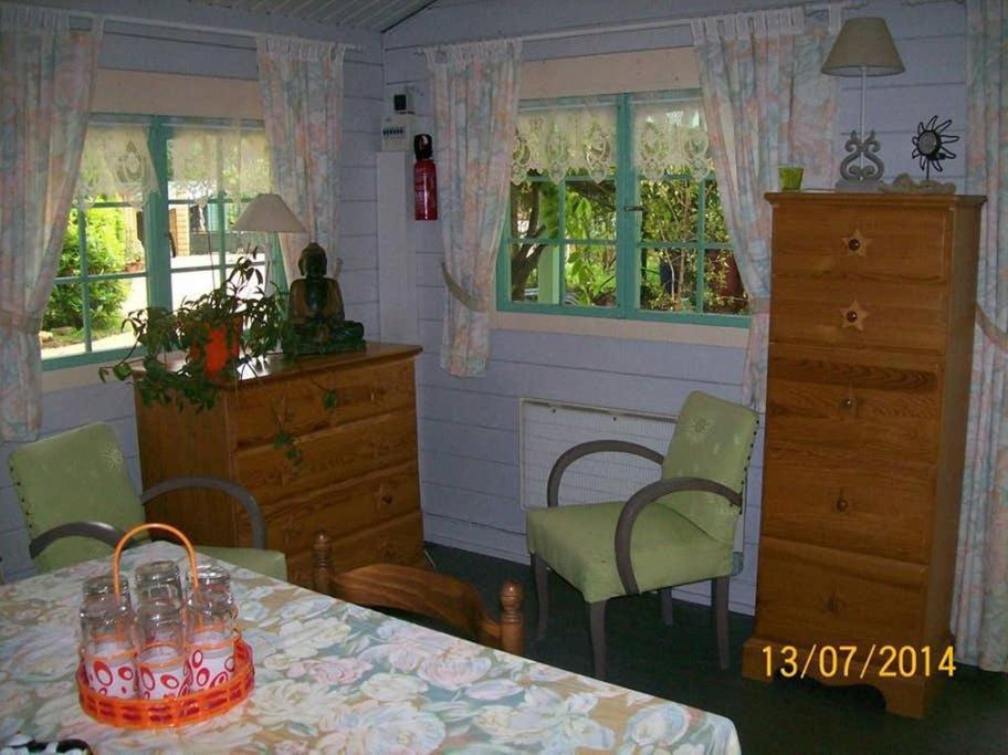 Le Chalet De La Grenouille Verte Tursac Extérieur photo